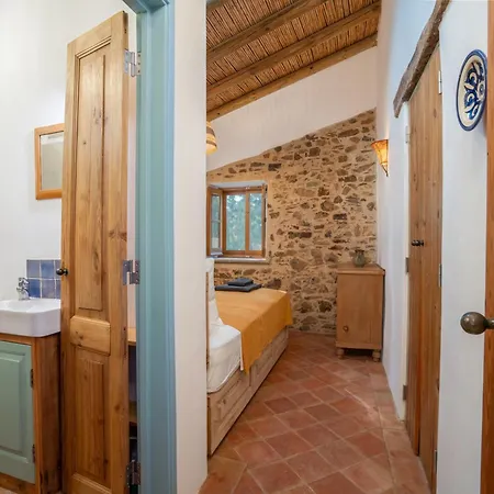 Callebanda Barracol - 5 Bedrooms タヴィラ