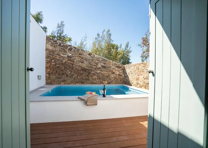 Callebanda Barracol - 5 Bedrooms *