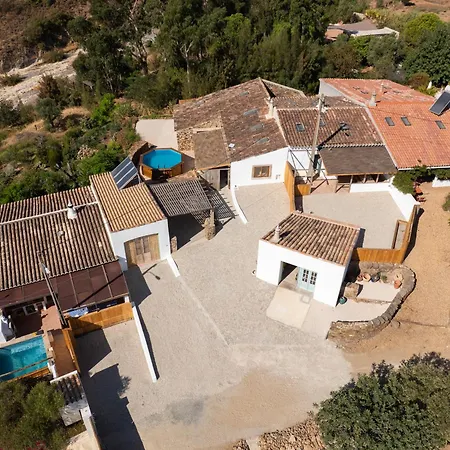 Callebanda Barracol - 5 Bedrooms Landhaus *